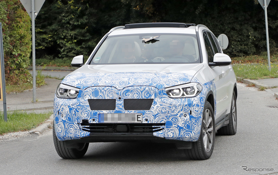 BMW iX3 スクープ写真《APOLLO NEWS SERVICE》