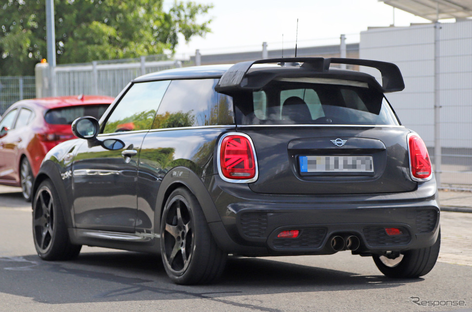 MINI ジョンクーパーワークス GP 新型スクープ写真《APOLLO NEWS SERVICE》