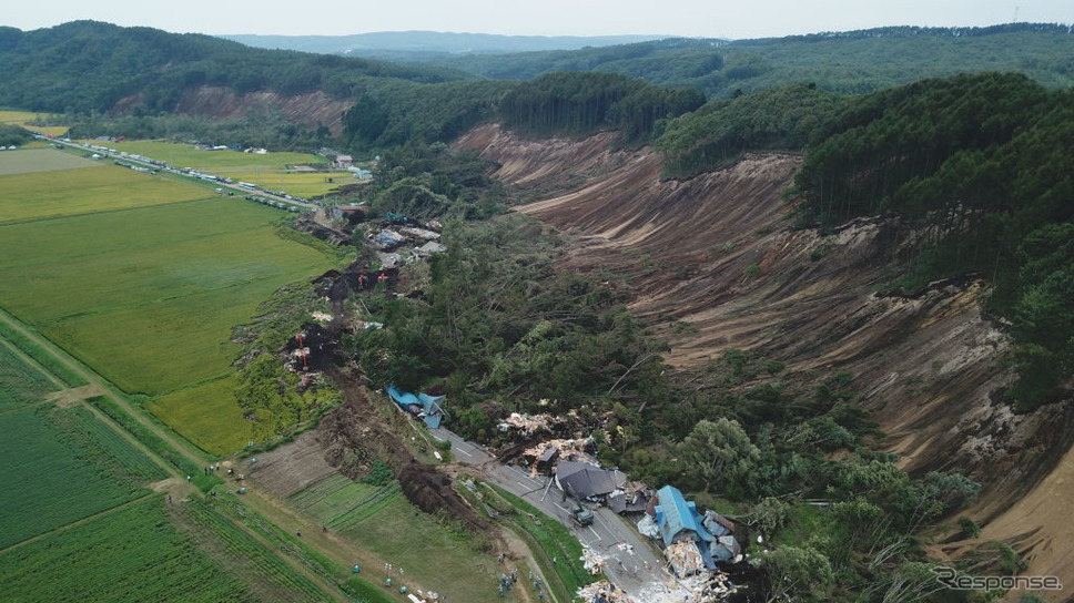 平成30年北海道胆振東部地震（9月7日、北海道厚真町）　(c) Getty Images