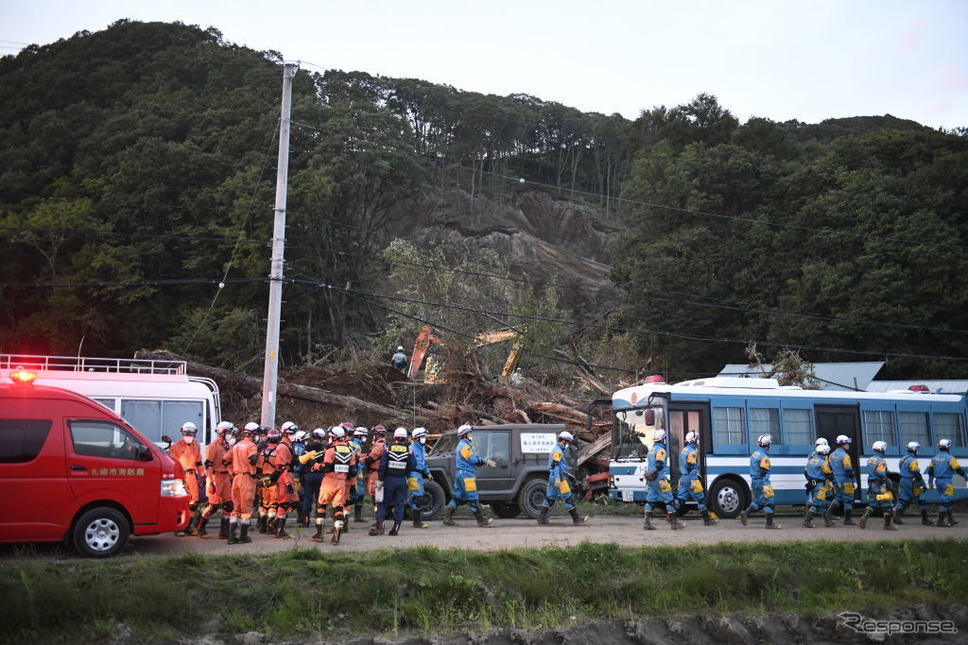 平成30年北海道胆振東部地震(9月8日撮影、北海道厚真町) (c) Getty Images
