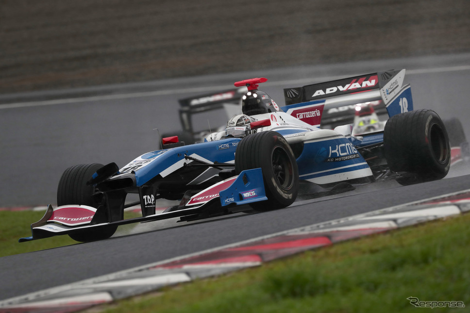 決勝2位の#18 可夢偉。《写真提供 TOYOTA》