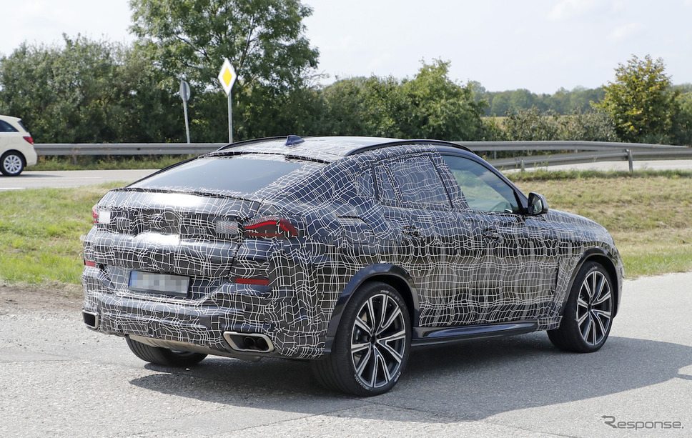 BMW X6 新型スクープ写真《APOLLO NEWS SERVICE》
