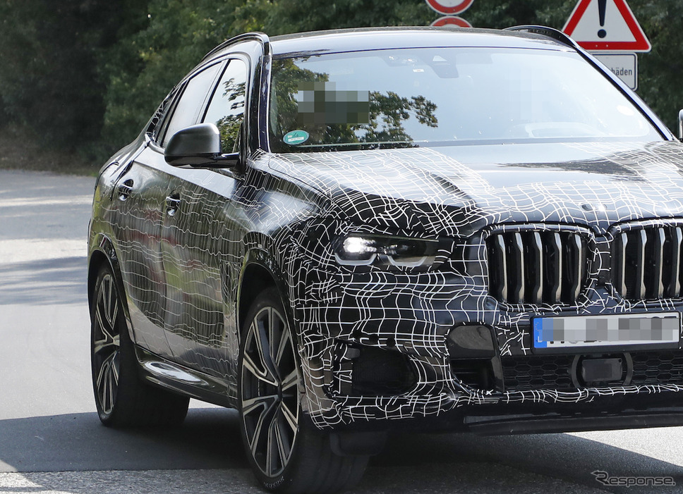 BMW X6 新型スクープ写真《APOLLO NEWS SERVICE》