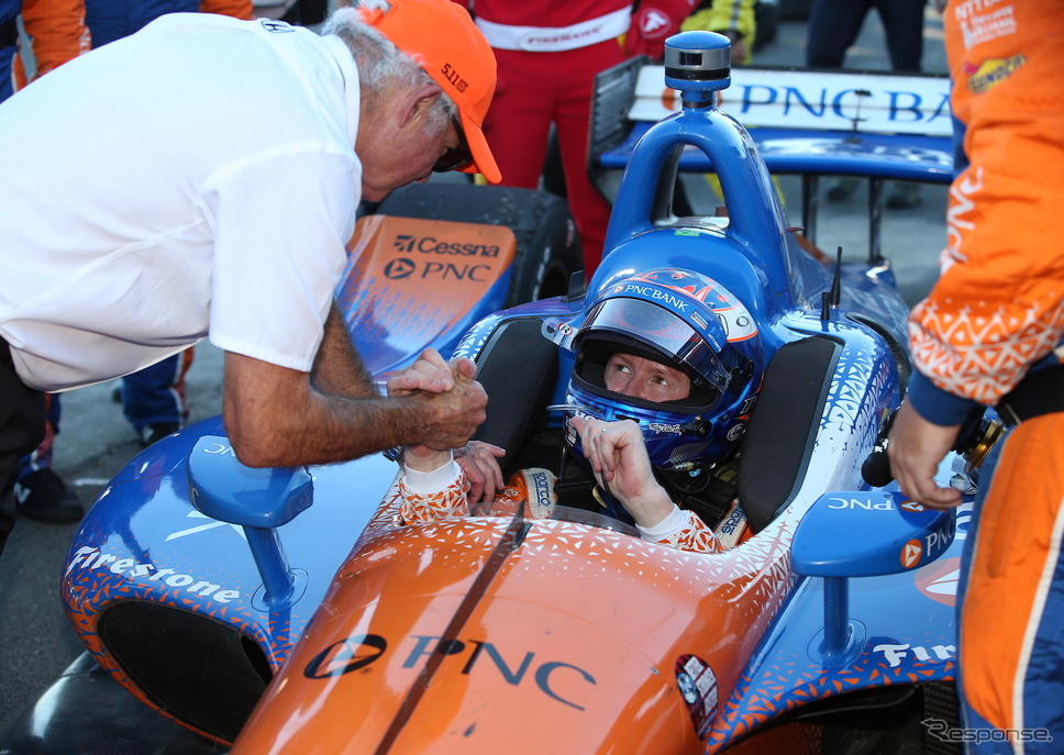 タイトルを決めて帰還したディクソン。《写真提供 INDYCAR》