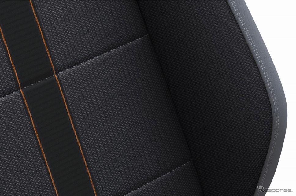 VW ポロ TSIハイライン シート(チタンブラック/エナジェティックオレンジ)