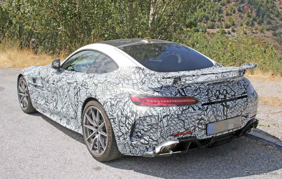 メルセデスAMG GT R ブラックシリーズ スクープ写真《APOLLO NEWS SERVICE》