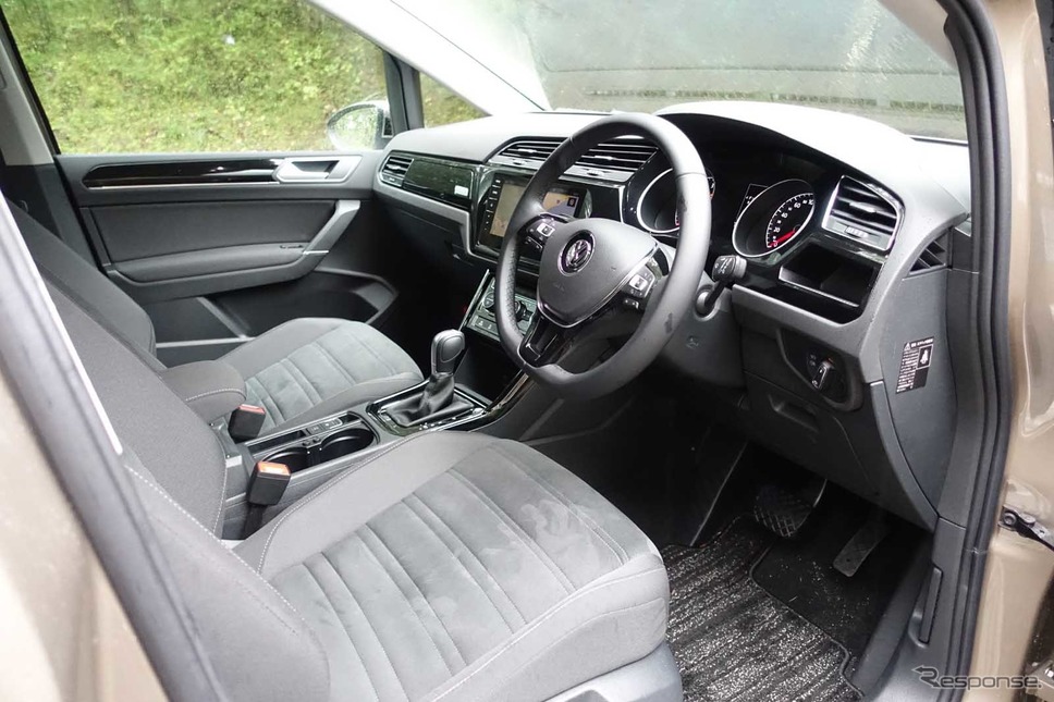 VW トゥーラン 新型(TDIハイライン)撮影 中村孝仁