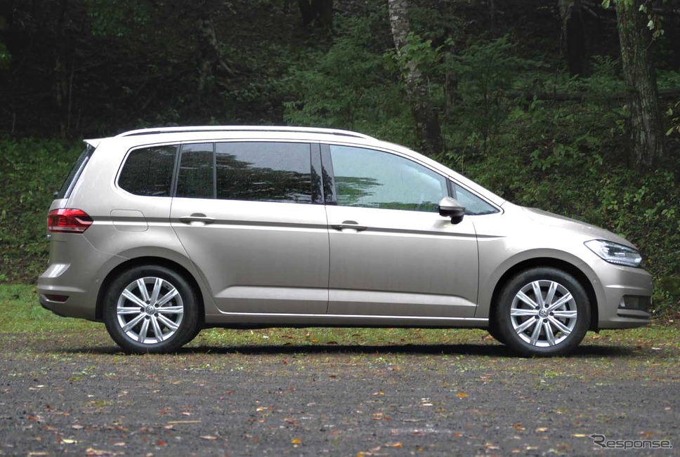 VW トゥーラン 新型(TDIハイライン)撮影 中村孝仁