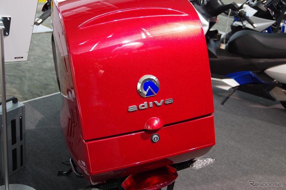 ADIVA VX-2《撮影 宮崎壮人》