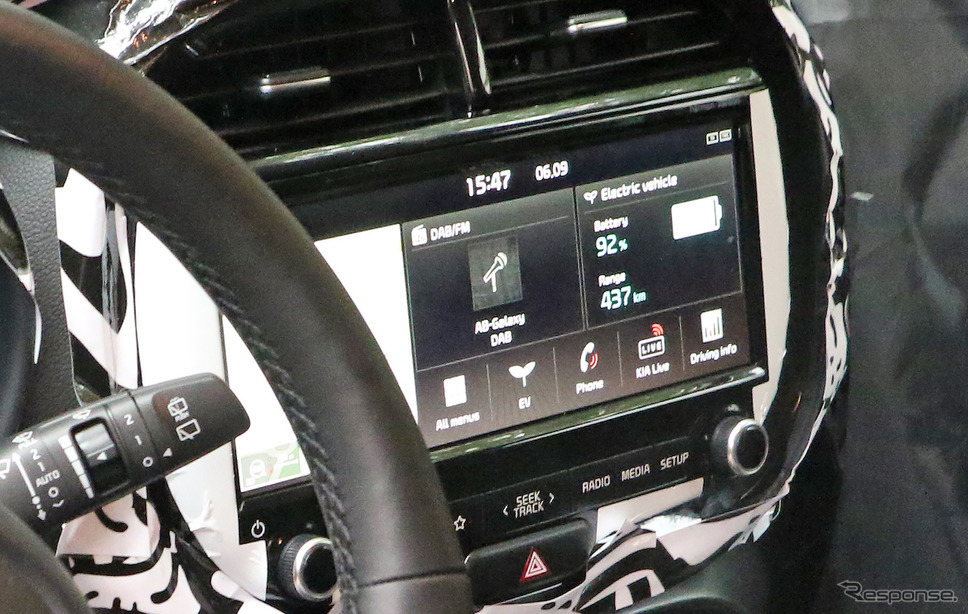 キア ソウルEV スクープ写真《APOLLO NEWS SERVICE》