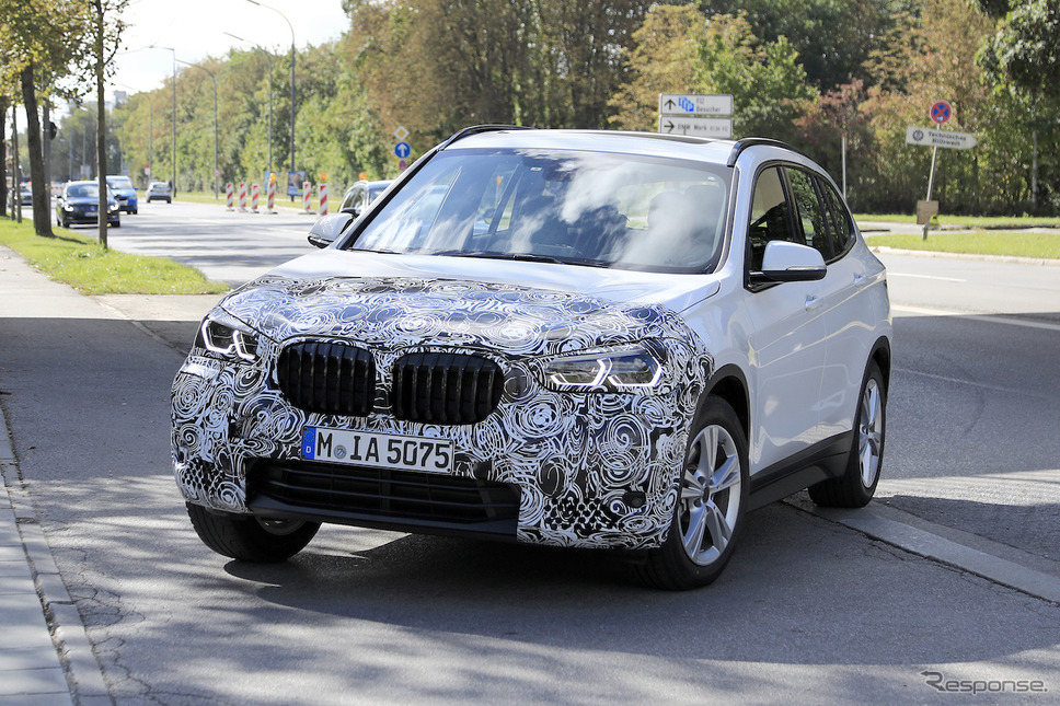 BMW X1 改良新型 スクープ写真《APOLLO NEWS SERVICE》