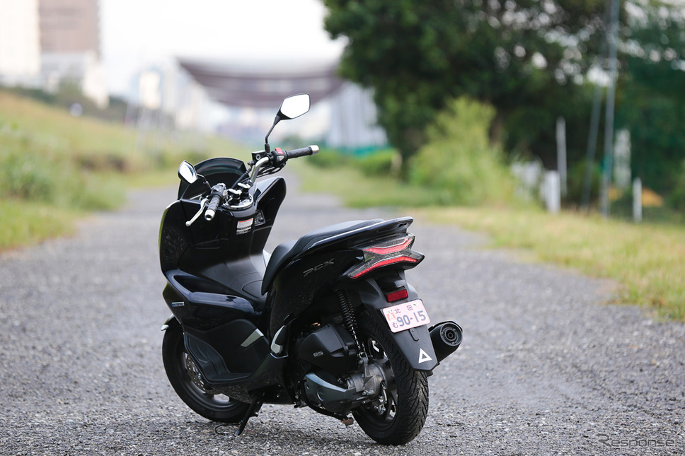ホンダ PCXハイブリッド《撮影 ダン・アオキ》