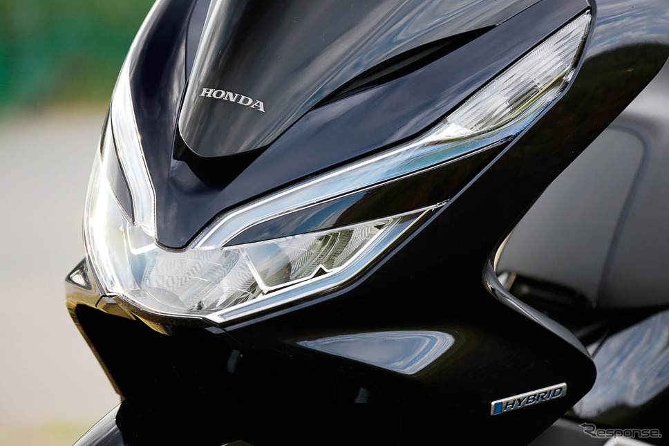 ホンダ PCXハイブリッド《撮影 ダン・アオキ》