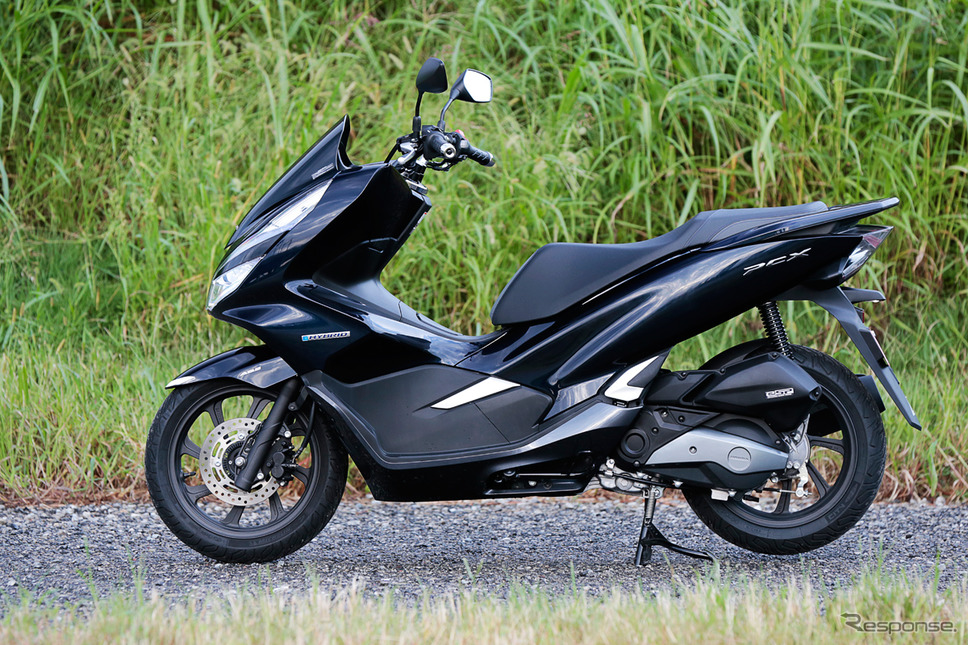 ホンダ PCXハイブリッド《撮影 ダン・アオキ》