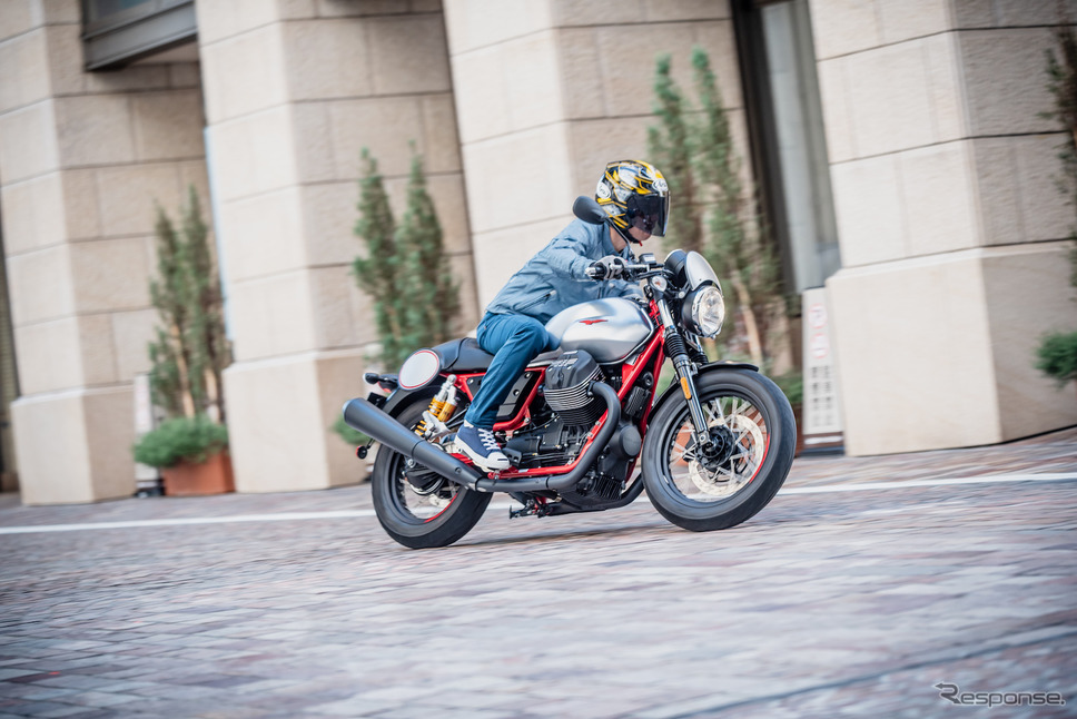 MOTO GUZZI V7 III Racer(モトグッツィ)《画像 Piaggio Group Japan Corporation》