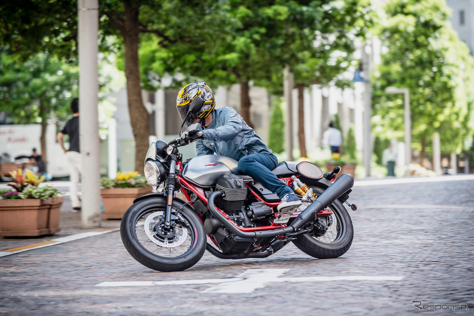 MOTO GUZZI V7 III Racer(モトグッツィ)《画像 Piaggio Group Japan Corporation》