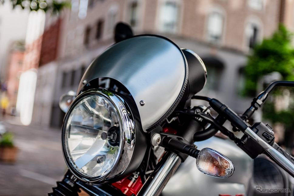 MOTO GUZZI V7 III Racer(モトグッツィ)《画像 Piaggio Group Japan Corporation》