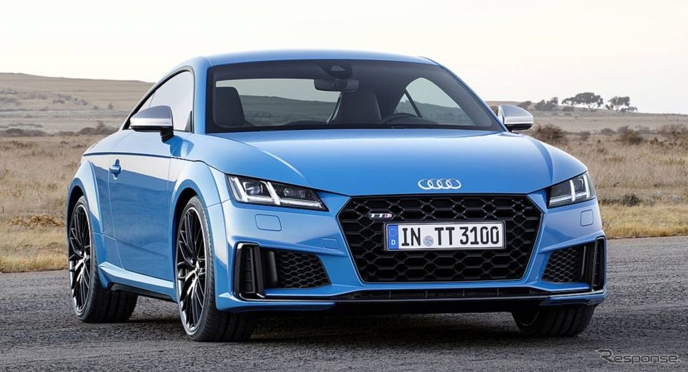 アウディ TTS クーペ 改良新型