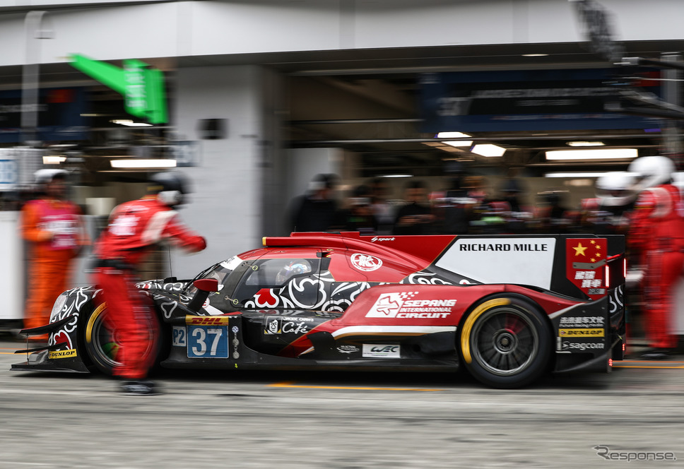 LMP2クラス優勝の#37 オレカ07。《撮影 益田和久》