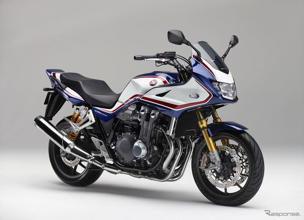 ホンダ CB1300 スーパーボルドールSP（パールホークスアイブルー）