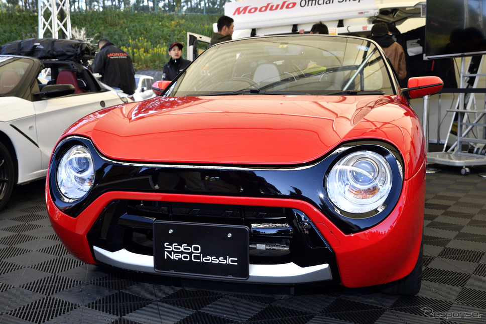 SUPER GT 第7戦、ホンダブースに2仕様の S660 を展示《撮影 雪岡直樹》