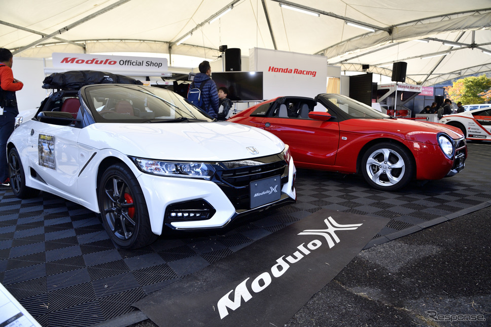 SUPER GT 第7戦、ホンダブースに2仕様の S660 を展示《撮影 雪岡直樹》