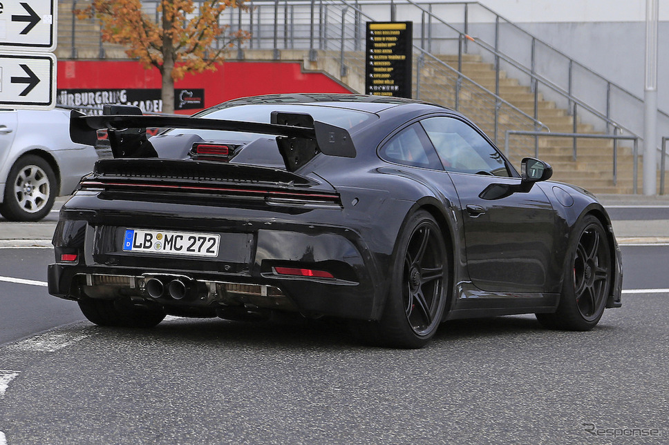 ポルシェ 911 GT3 新型スクープ写真《APOLLO NEWS SERVICE》