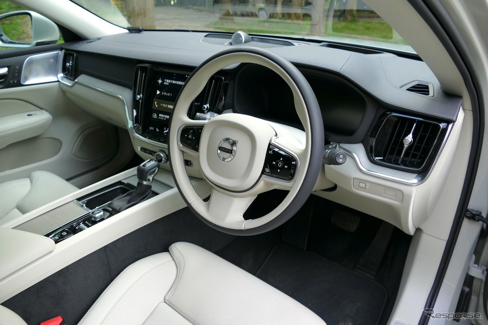 ボルボ V60 T5 Inscription《撮影 島崎七生人》