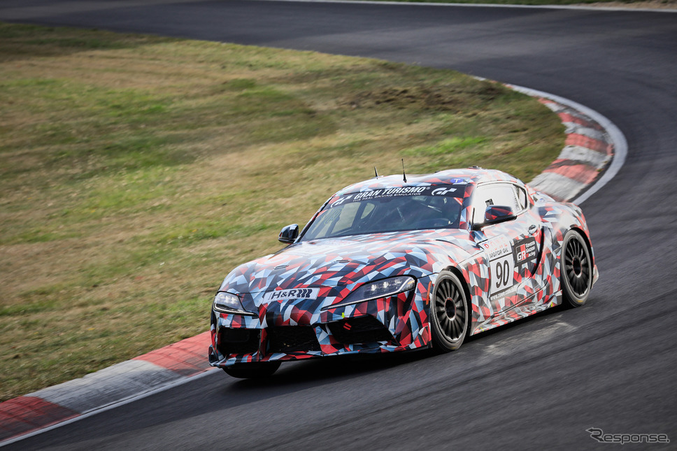 VLN耐久選手権を走った「GAZOO Racing A90」(トヨタ スープラ 新型)《APOLLO NEWS SERVICE》