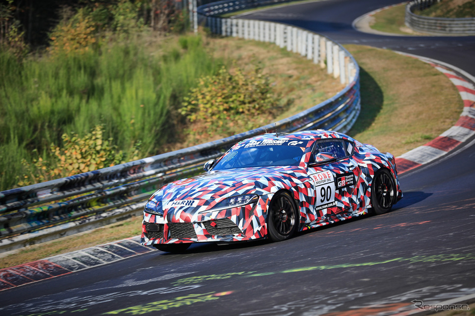 VLN耐久選手権を走った「GAZOO Racing A90」(トヨタ スープラ 新型)《APOLLO NEWS SERVICE》