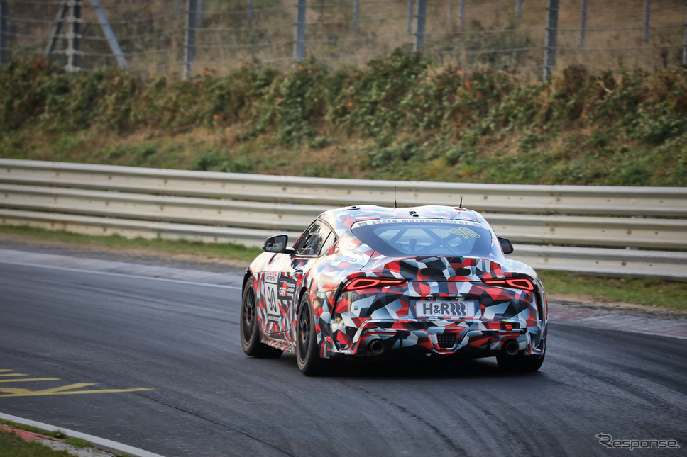 VLN耐久選手権を走った「GAZOO Racing A90」(トヨタ スープラ 新型)《APOLLO NEWS SERVICE》