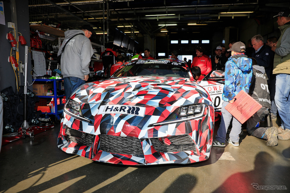 VLN耐久選手権を走った「GAZOO Racing A90」(トヨタ スープラ 新型)《APOLLO NEWS SERVICE》