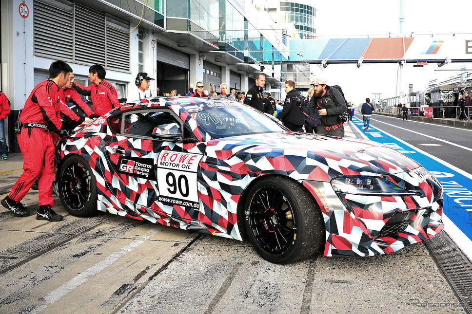 VLN耐久選手権を走った「GAZOO Racing A90」(トヨタ スープラ 新型)《APOLLO NEWS SERVICE》