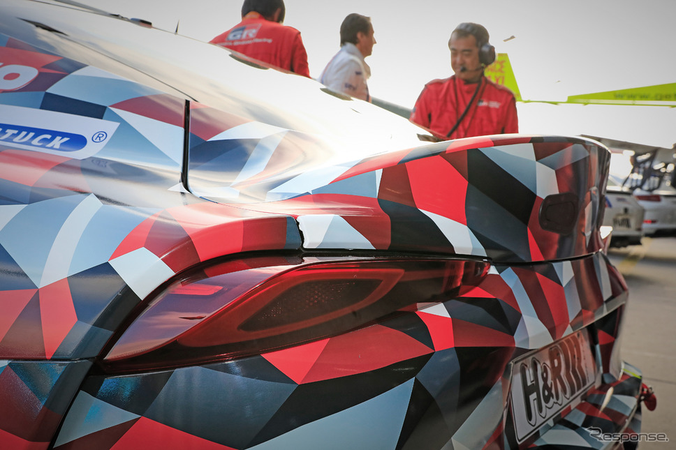 VLN耐久選手権を走った「GAZOO Racing A90」(トヨタ スープラ 新型)《APOLLO NEWS SERVICE》