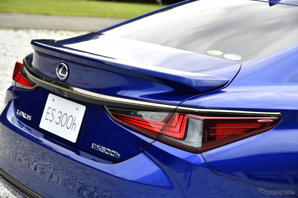レクサス ES 新型(ES300h F SPORT)《撮影 雪岡直樹》