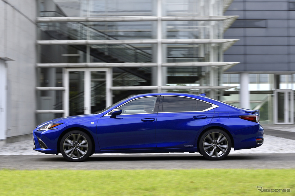 レクサス ES 新型(ES300h F SPORT)《撮影 雪岡直樹》