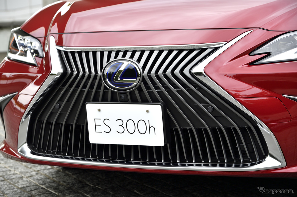レクサス ES 新型(ES300h)《撮影 雪岡直樹》