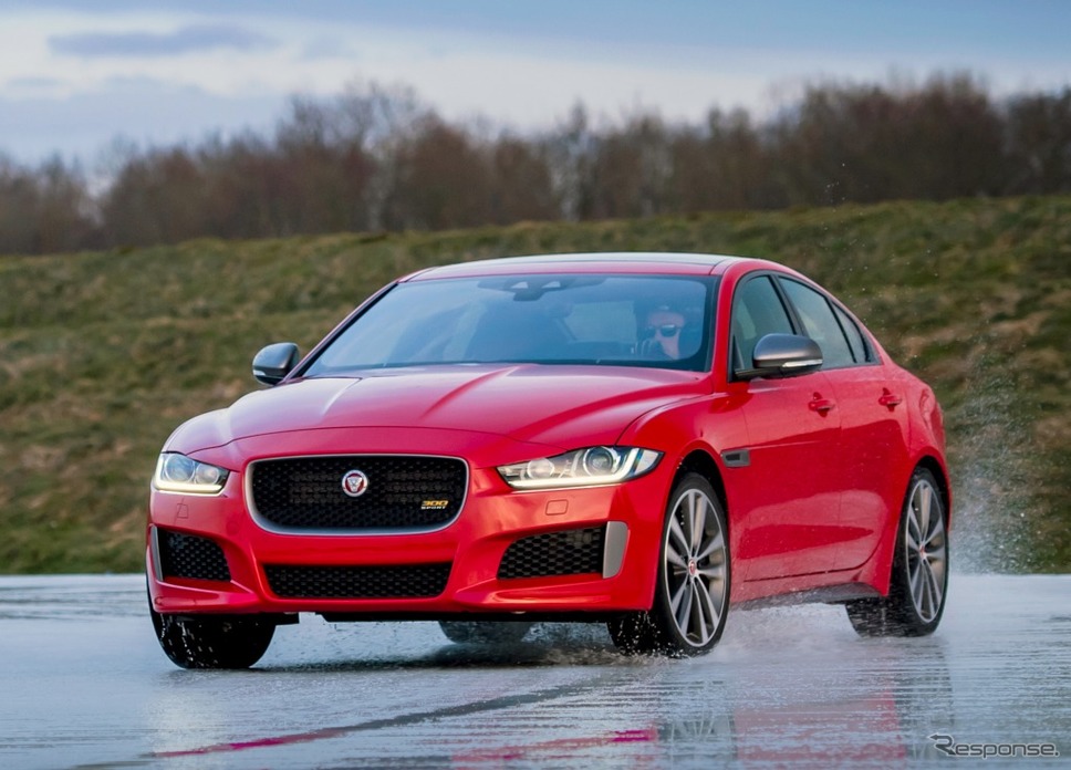 ジャガー XE 300スポーツ(2019年)