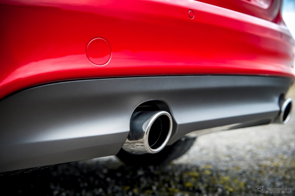 ジャガー XE 300スポーツ(2019年)