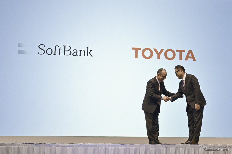 トヨタとソフトバンクが提携を発表(10月4日)《写真 トヨタ自動車》