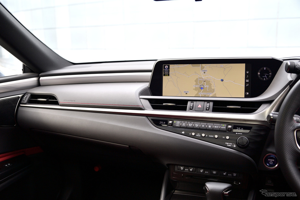 レクサス ES 新型(ES300h F SPORT)《撮影 雪岡直樹》