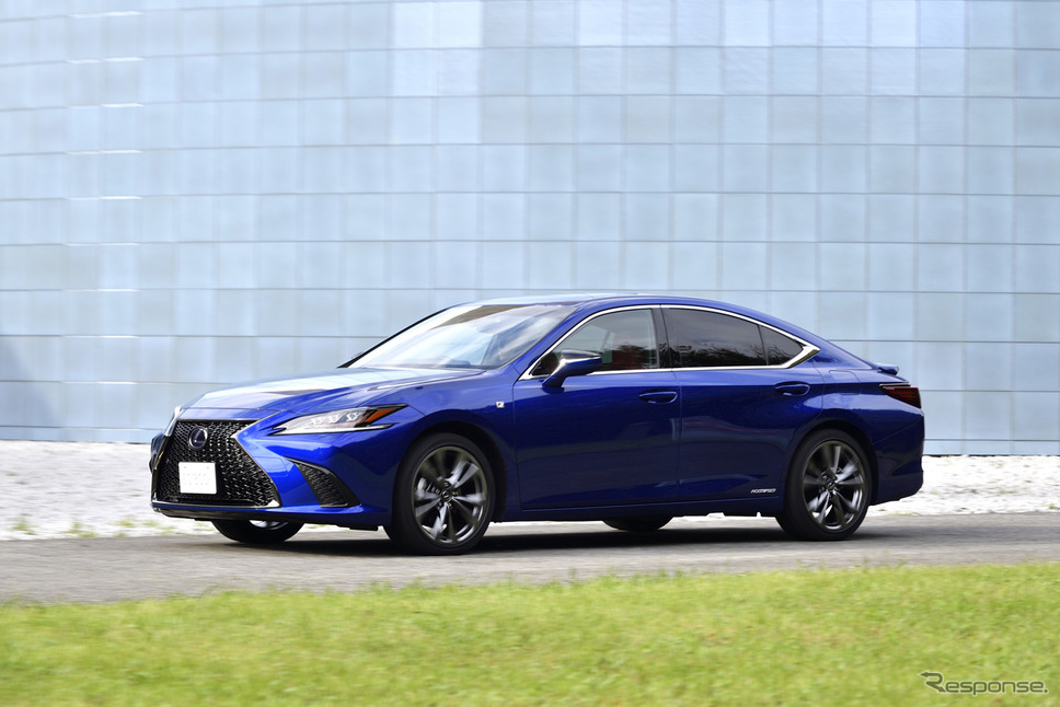 レクサス ES 新型(ES300h F SPORT)《撮影 雪岡直樹》