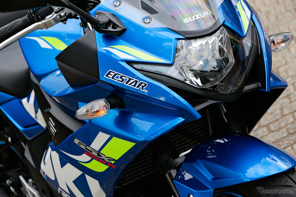 スズキ GSX250R《撮影 ダン・アオキ》