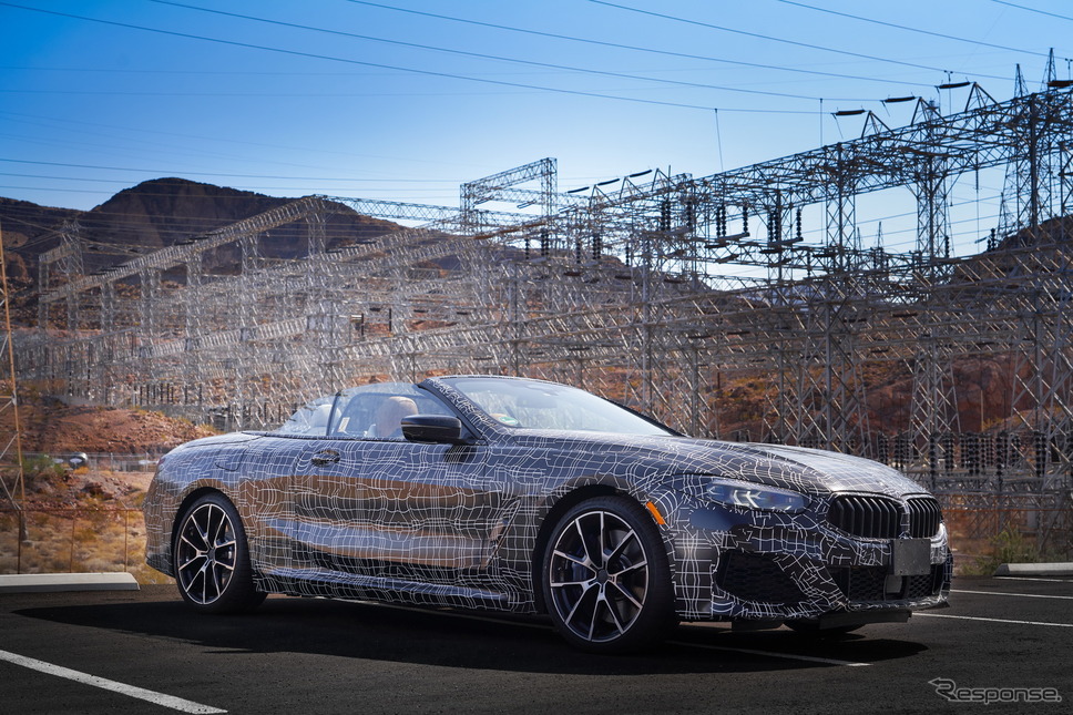 BMW8シリーズカブリオレ新型のプロトタイプ