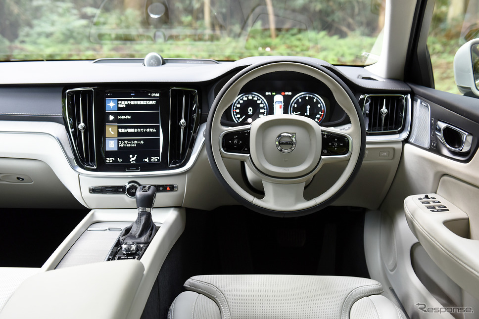 ボルボ 新型 V60(VOLVO V60)《撮影 中野英幸》