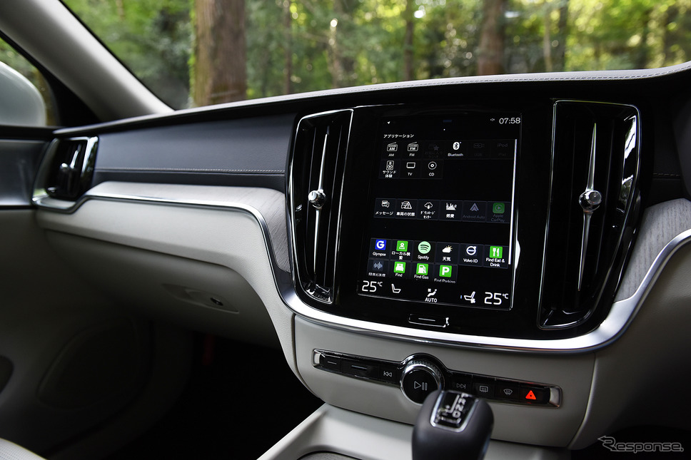 ボルボ 新型 V60(VOLVO V60)《撮影 中野英幸》