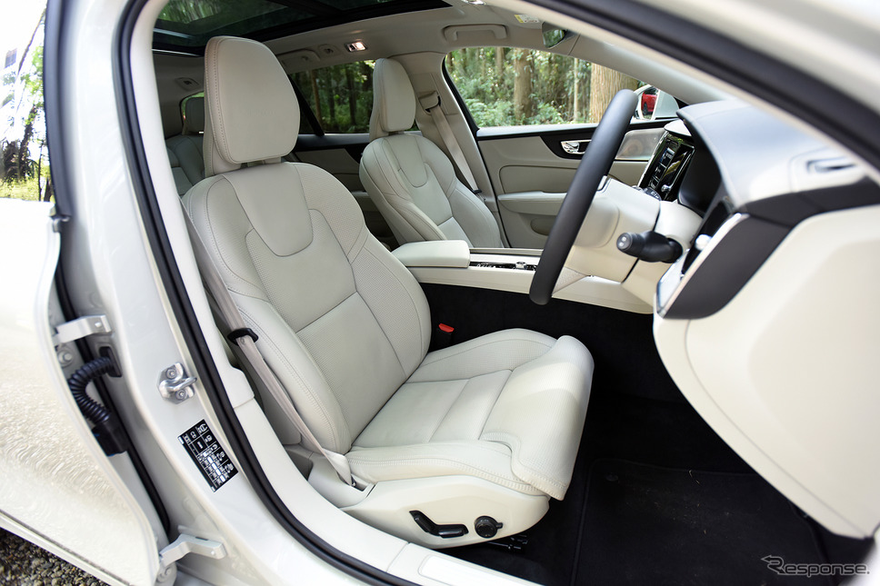 ボルボ 新型 V60(VOLVO V60)《撮影 中野英幸》