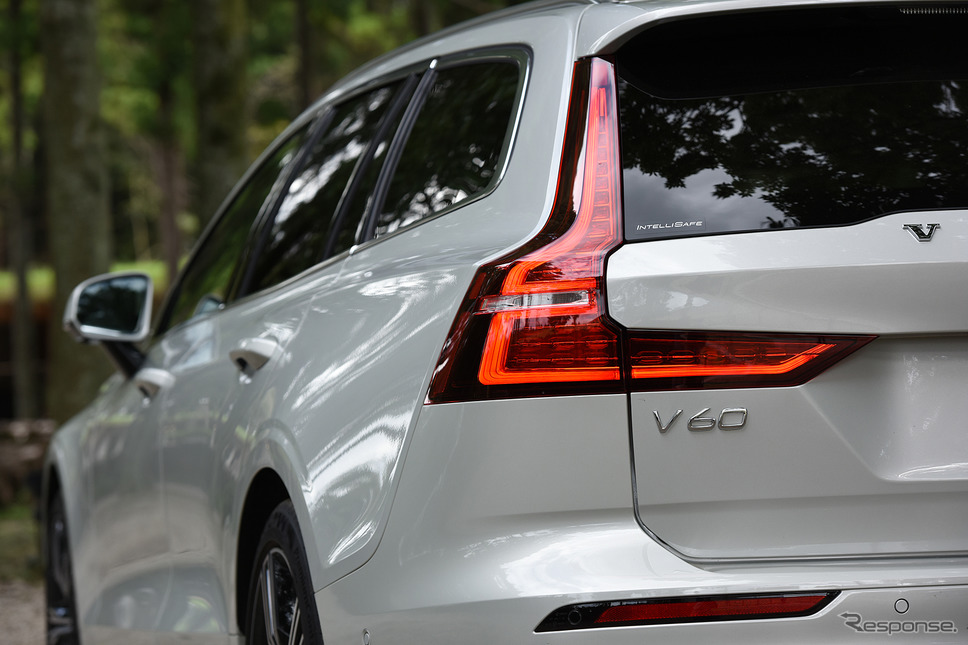 ボルボ 新型 V60(VOLVO V60)《撮影 中野英幸》