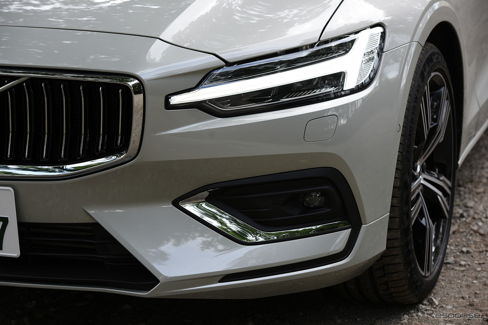 ボルボ 新型 V60(VOLVO V60)《撮影 中野英幸》