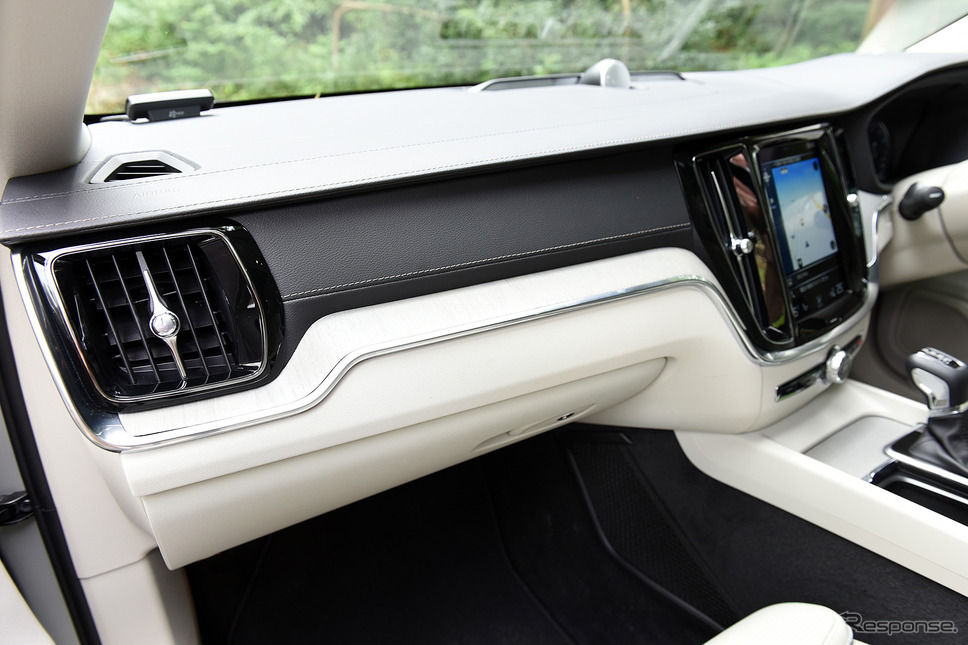 ボルボ 新型 V60(VOLVO V60)《撮影 中野英幸》